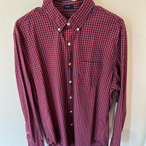 Men's J.Crew Classic Fit Shirts - Picture 4 of 5